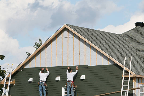 Professional Siding Replacement technician working in Gibbsboro, NJ